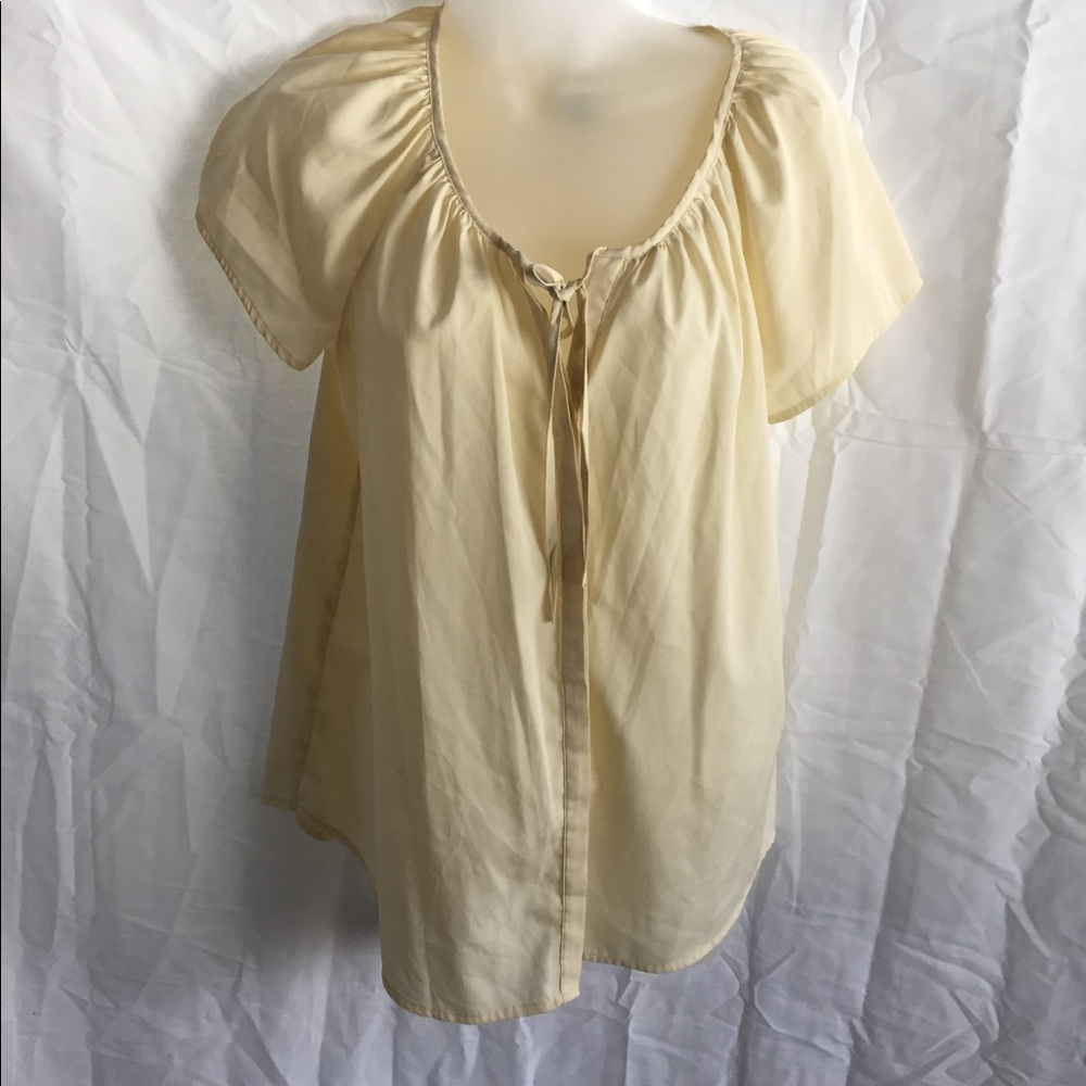 3/$12 Old Navy Blouse